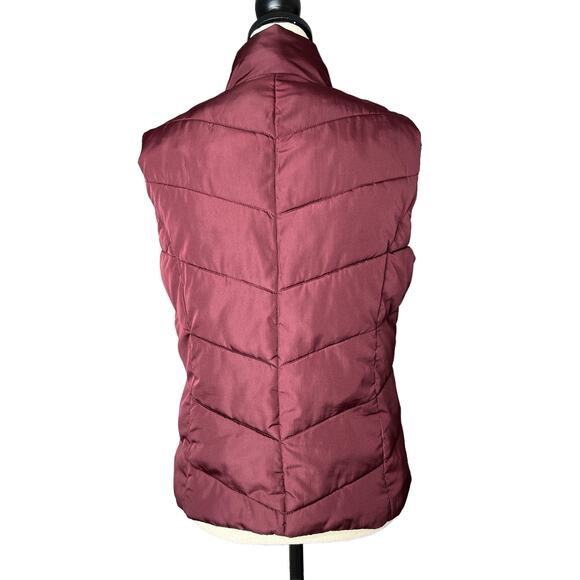 Aeropostale Women's Remixed Down Vest full zipper in Burgundy Size M - Picture 3 of 5